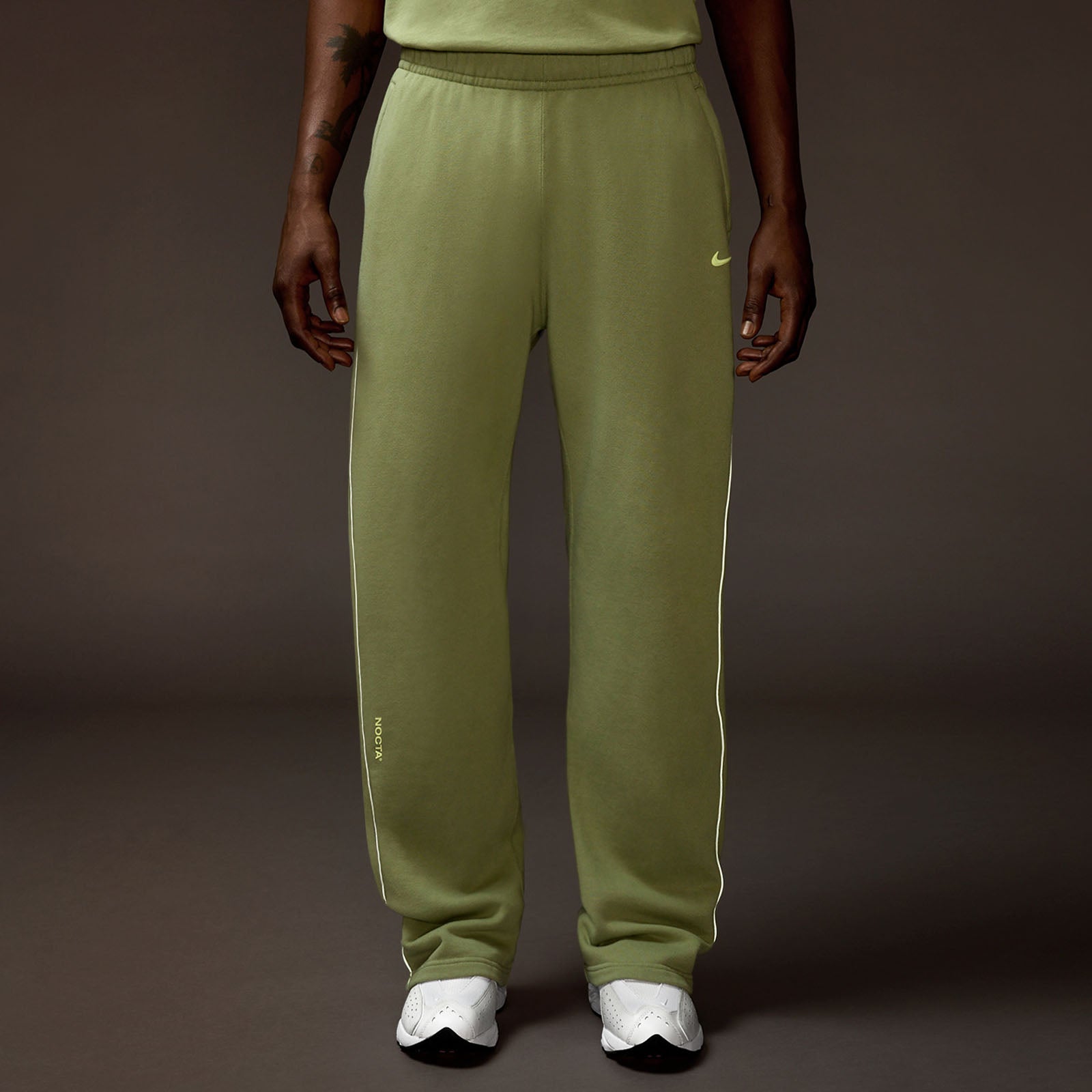 Nike x NOCTA Fleece CS Sweatpant Oil Green/Light Liquid Lime